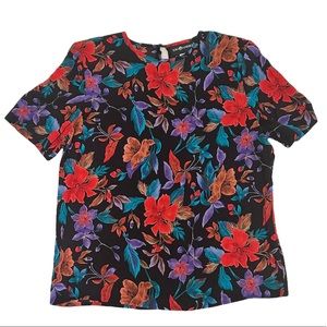 Vintage Sag Harbor short sleeve floral top